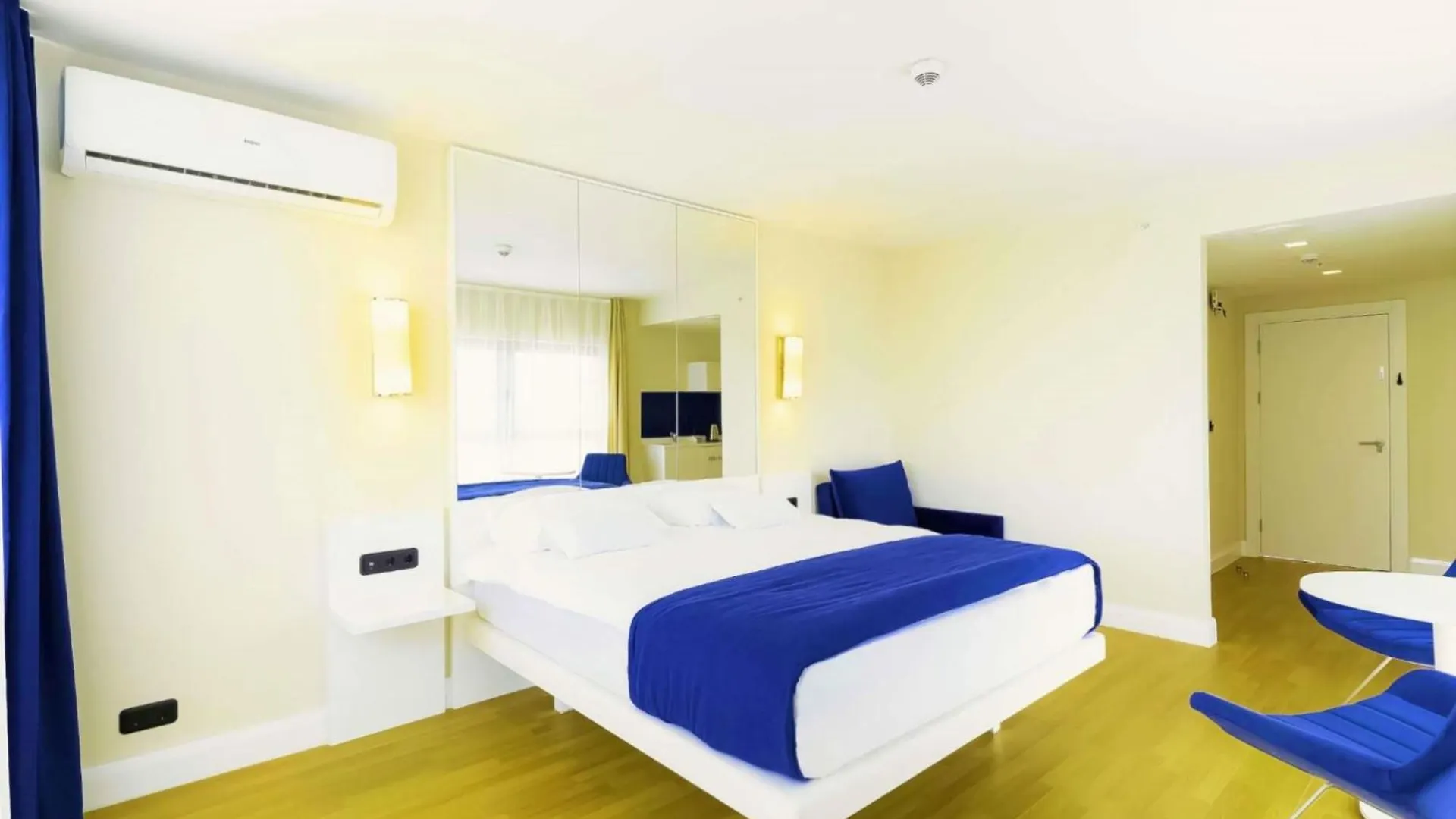 باتومي Velora Seaside Residences 5*,